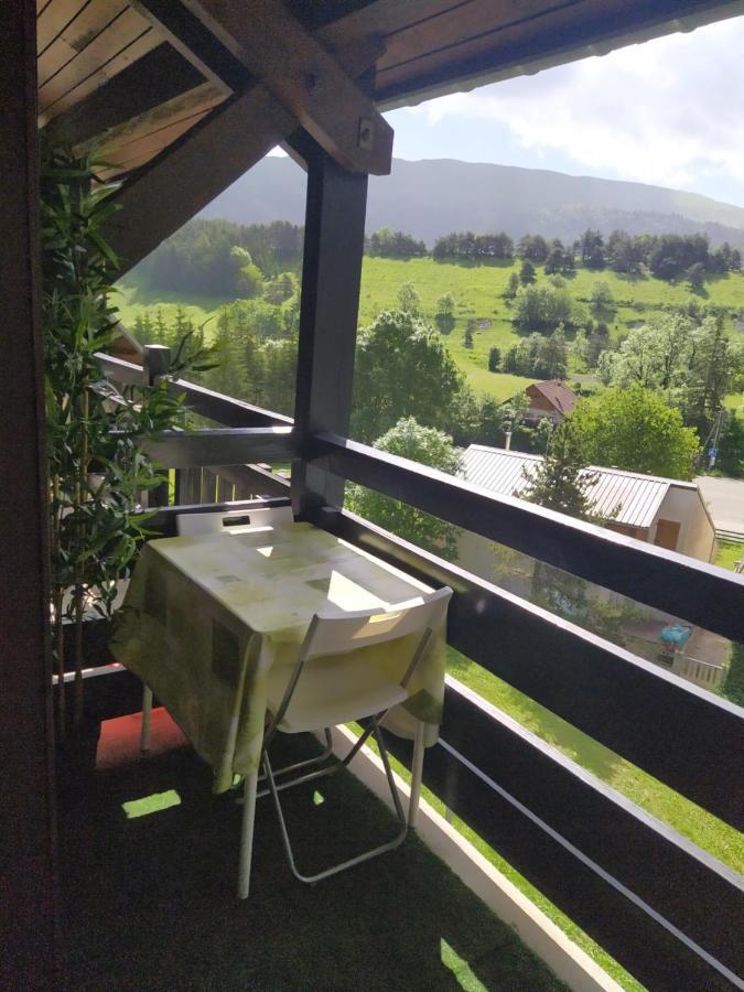 Apartamento Duplex 3 Pieces. Pieds Des Pistes Et Balcon! Gresse-en-Vercors Exterior foto